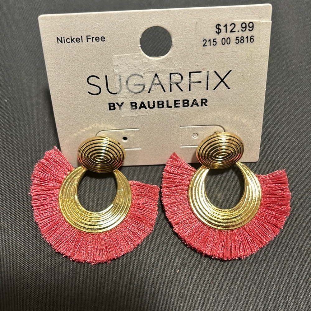 Pink tassel frill earrings